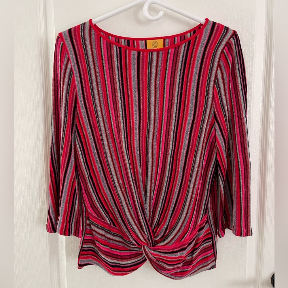 RUBY RD. LIGHT WEIGHT SWEATER!